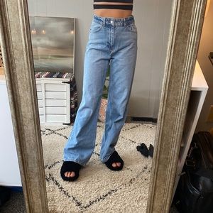Zara wide leg jeans - size 6